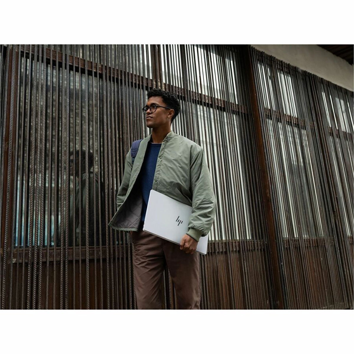 OBX 17.3 U7 16G 1T SLV